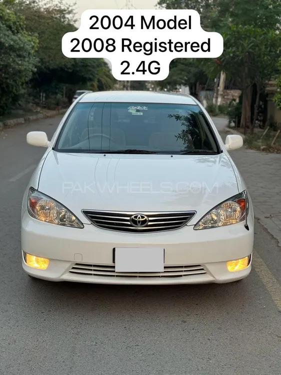 Toyota Camry 2004 for Sale in Lahore Image-1