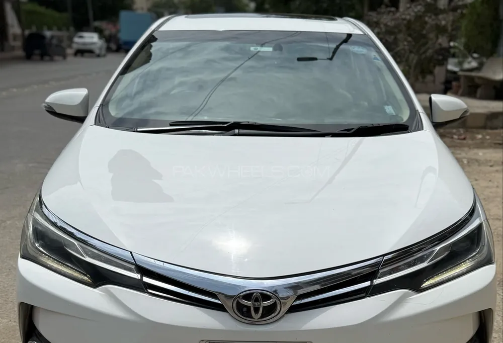 Toyota Corolla 2019 for Sale in Karachi Image-1