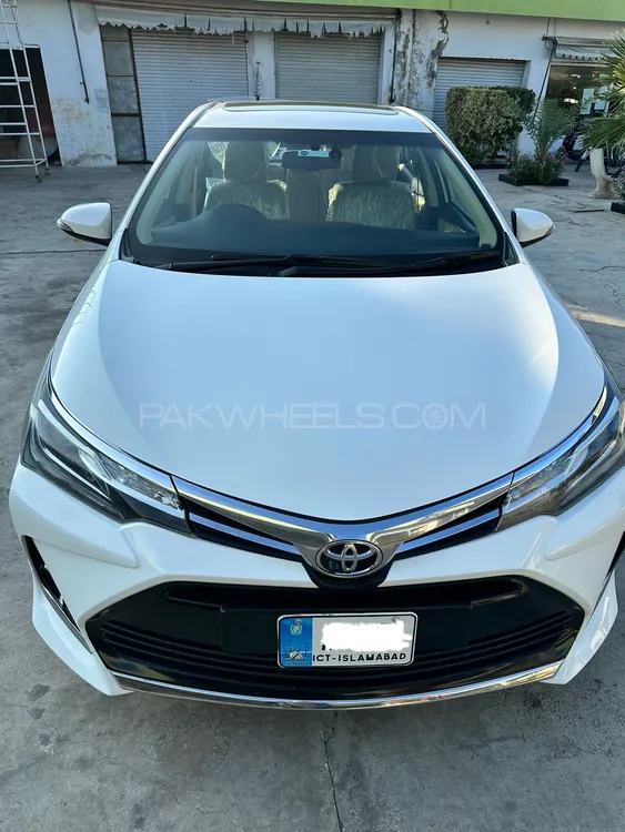 Toyota Corolla 2021 for Sale in Islamabad Image-1