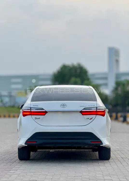 Toyota Corolla 2021 for Sale in Multan Image-1