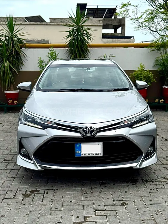 Toyota Corolla 2024 for Sale in Islamabad Image-1