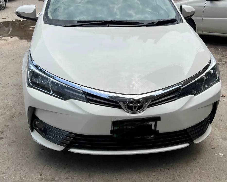 Toyota Corolla 2018 for Sale in Faisalabad Image-1