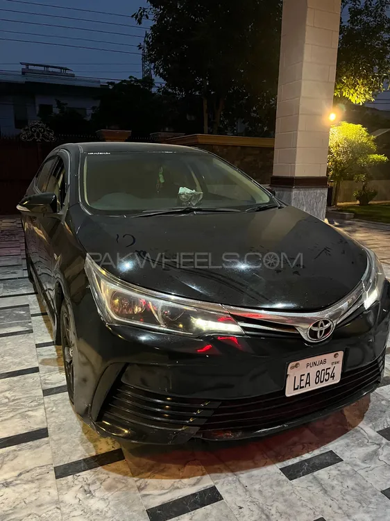 Toyota Corolla 2020 for Sale in Faisalabad Image-1