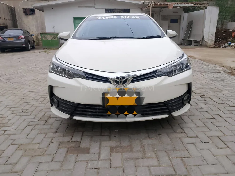 Toyota Corolla 2018 for Sale in Karachi Image-1