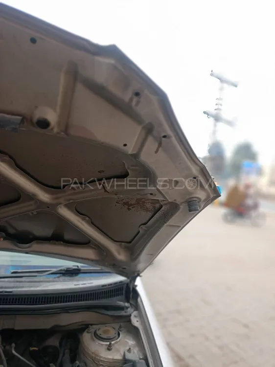 Toyota Corolla 2004 for Sale in Sheikhupura Image-1