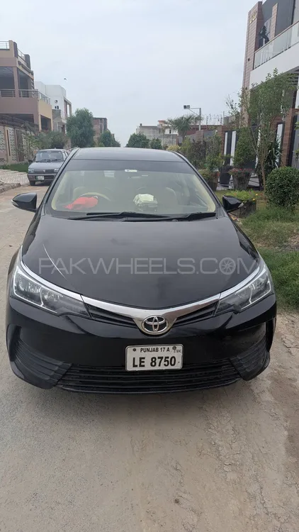 Toyota Corolla 2017 for Sale in Sahiwal Image-1