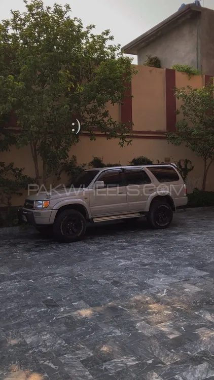 Toyota Surf 1996 for Sale in Mardan Image-1