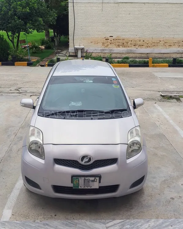 Toyota Vitz 2007 for Sale in Karak Image-1