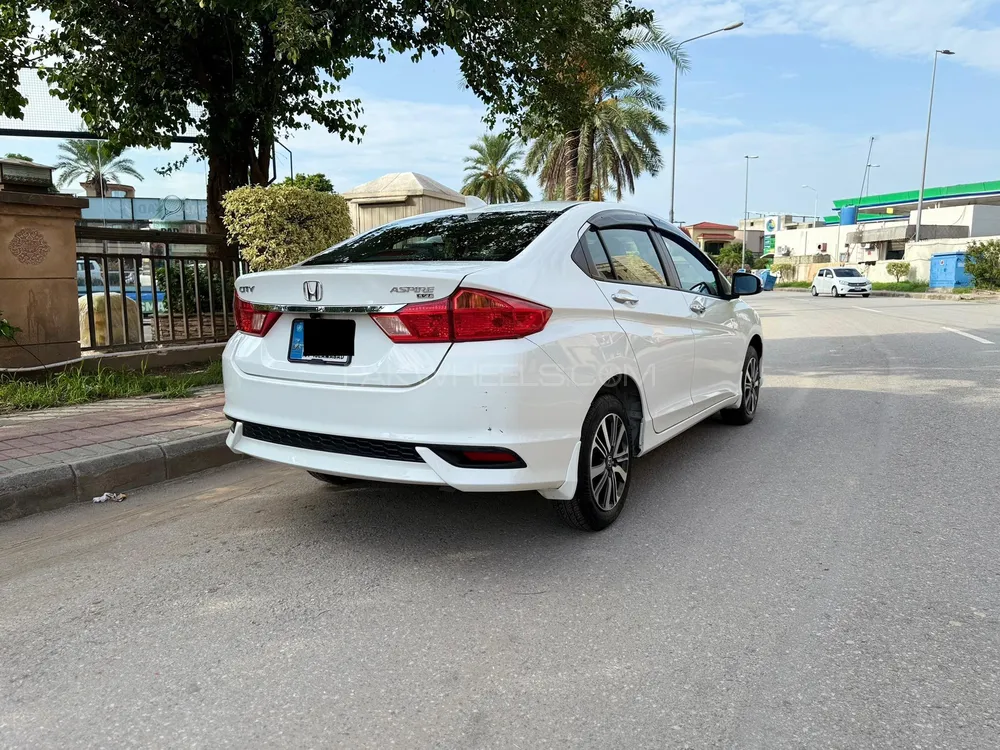 Honda City 2025 for Sale in Islamabad Image-1