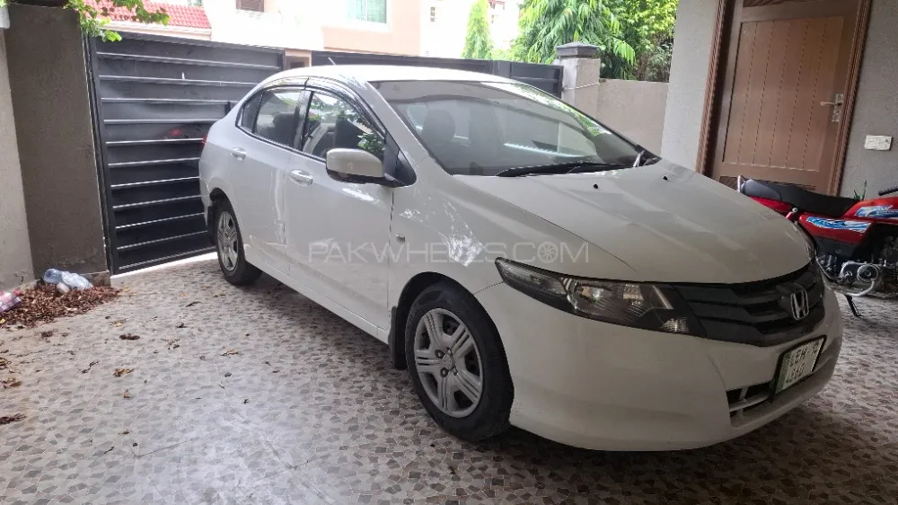 Honda City 2013 for Sale in Lahore Image-1
