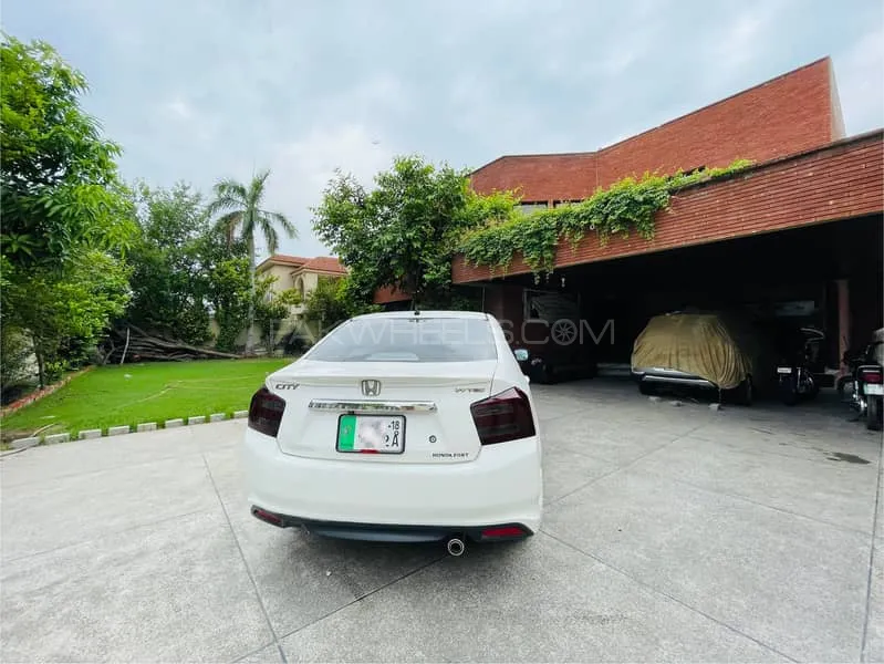 Honda City 2018 for Sale in Lahore Image-1