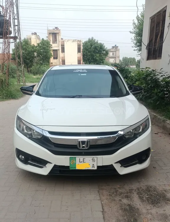 Honda Civic 2016 for Sale in Faisalabad Image-1