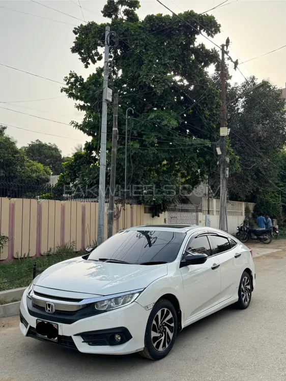 Honda Civic 2017 for Sale in Karachi Image-1