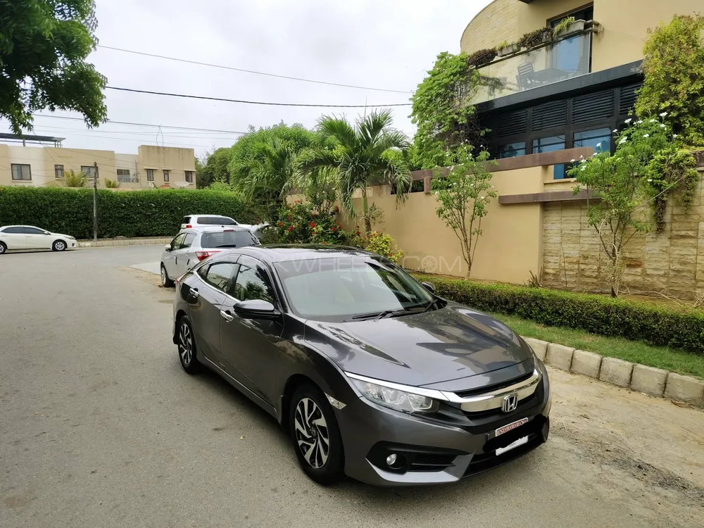 Honda Civic 2017 for Sale in Karachi Image-1
