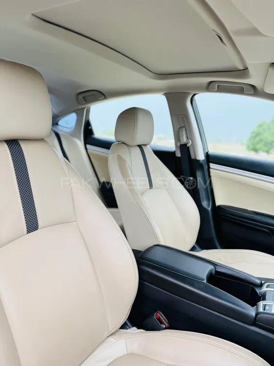 Honda Civic 2021 for Sale in Pir mahal Image-1