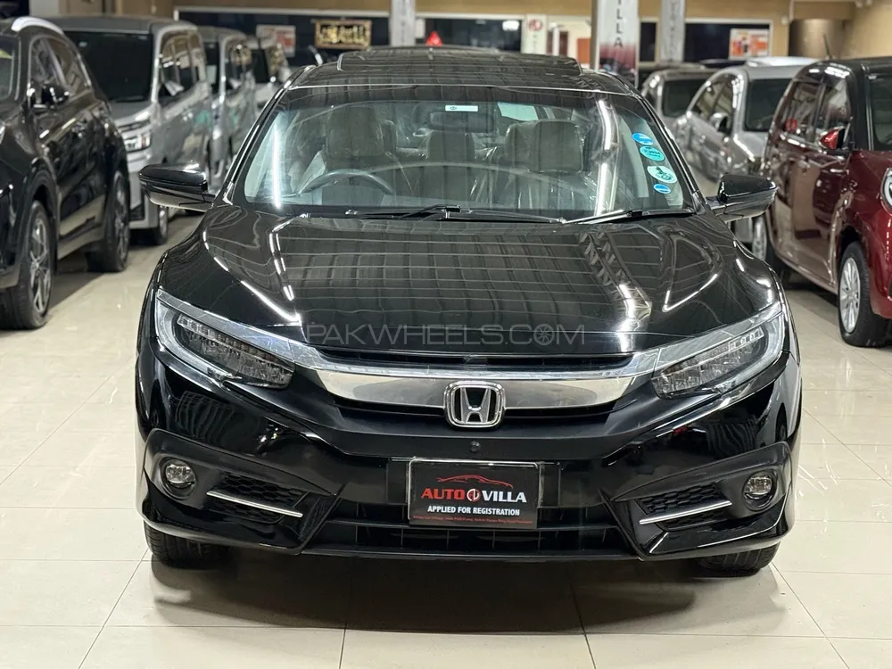 Honda Civic 2021 for Sale in Peshawar Image-1