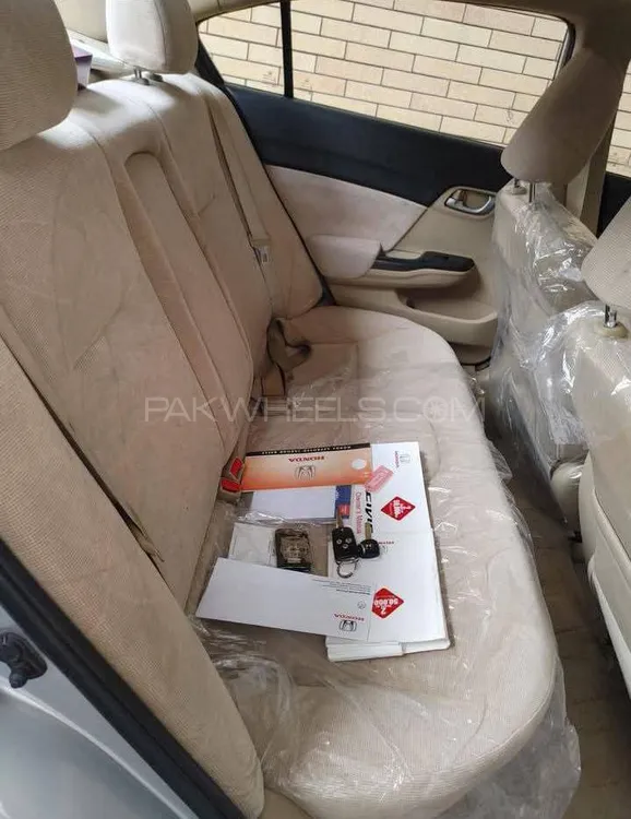 ہونڈا سوک 2013 for Sale in لاہور ہونڈا سوک 2013 for Sale in لاہور Image-4