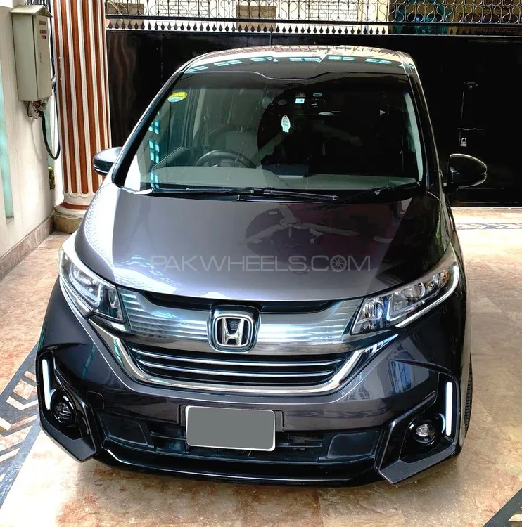 Honda Freed 2018 for Sale in Sialkot Image-1