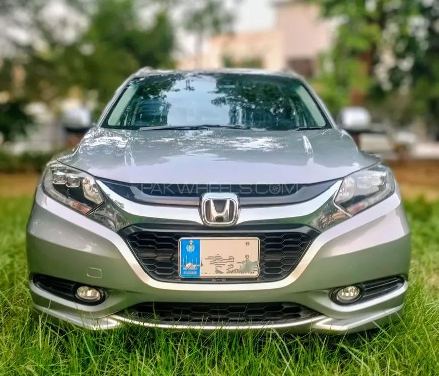 Honda Vezel 2014 for Sale in Lahore Image-1