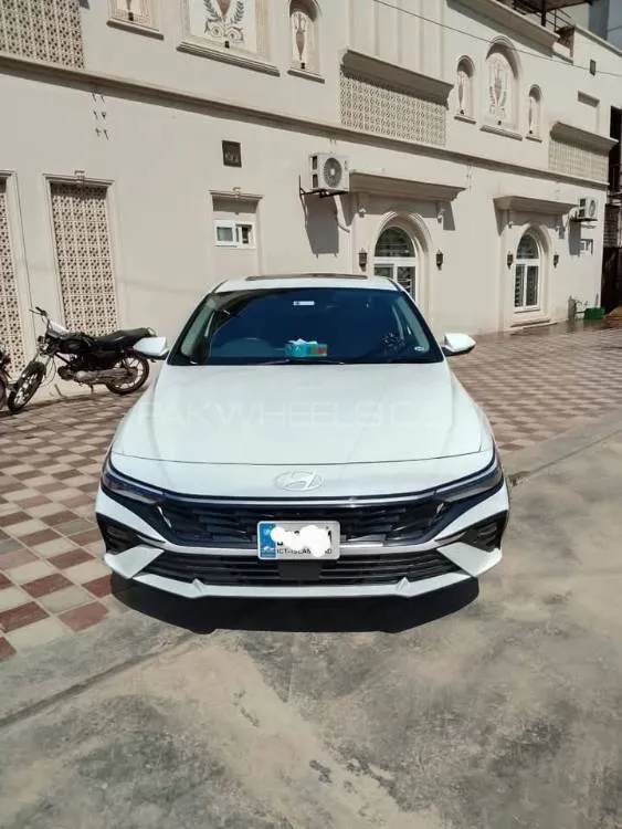 Hyundai Elantra 2025 for Sale in Sahiwal Image-1