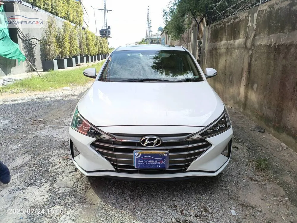 Hyundai Elantra 2021 for Sale in Islamabad Image-1