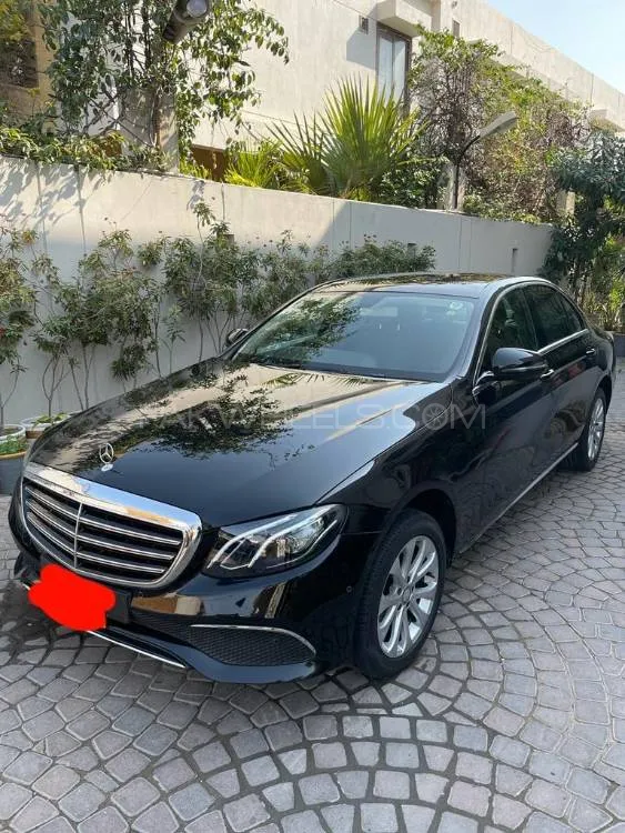 Mercedes Benz E Class 2017 for Sale in Karachi Image-1