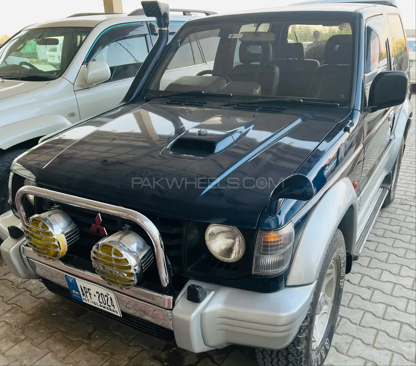 Mitsubishi Pajero 1996 for Sale in Islamabad Image-1