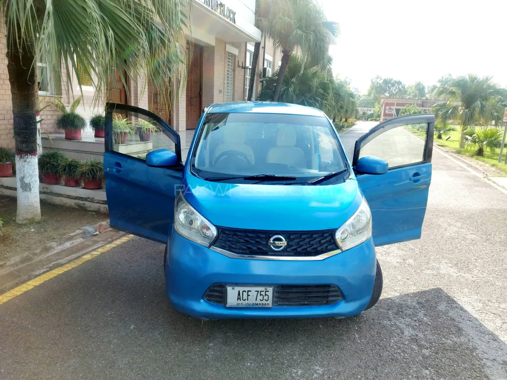 نسان ڈیز 2013 for Sale in اسلام آباد Image-1
