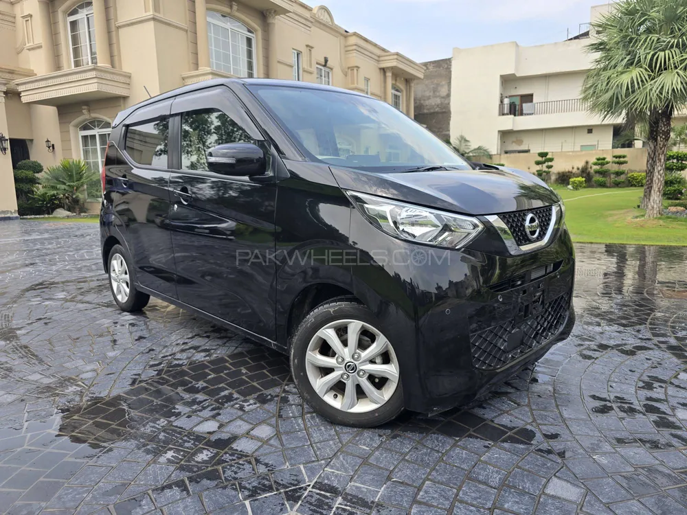 Nissan Dayz 2023 for Sale in Lahore Image-1