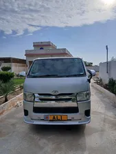 Toyota Hiace 2011 for Sale