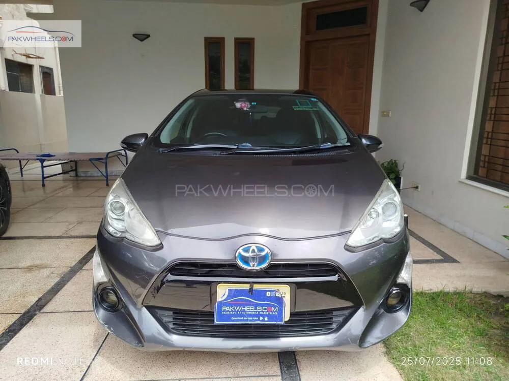 Toyota Aqua 2015 for Sale in Lahore Image-1