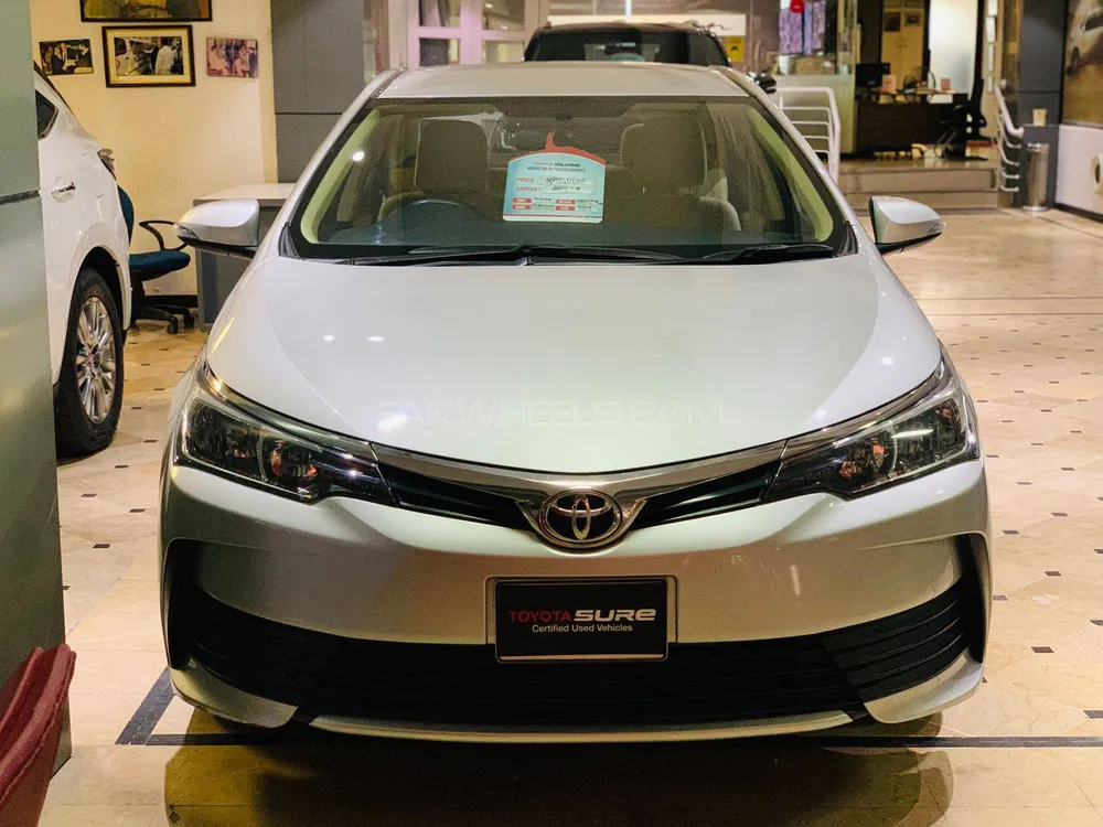 Toyota Corolla 2017 for Sale in Islamabad Image-1