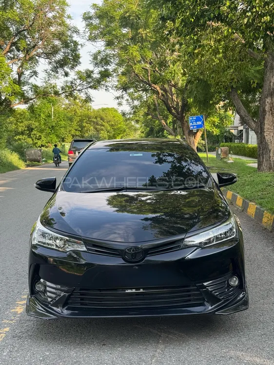 Toyota Corolla 2018 for Sale in Islamabad Image-1