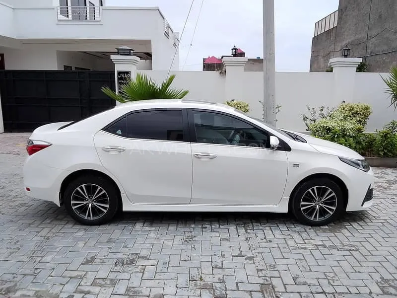 Toyota Corolla 2020 for Sale in Mandi bahauddin Image-1