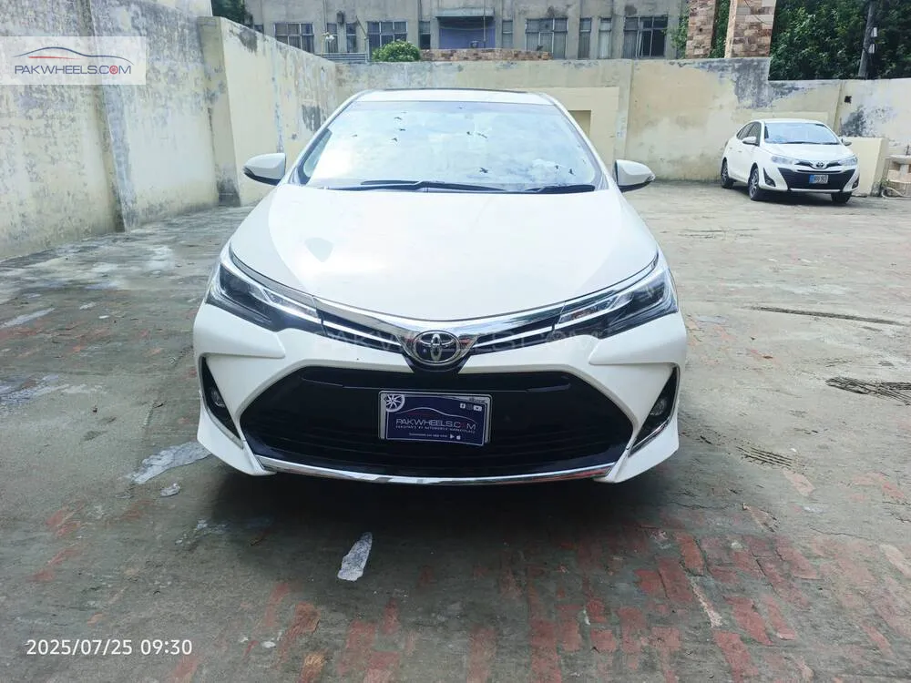 Toyota Corolla 2022 for Sale in Lahore Image-1