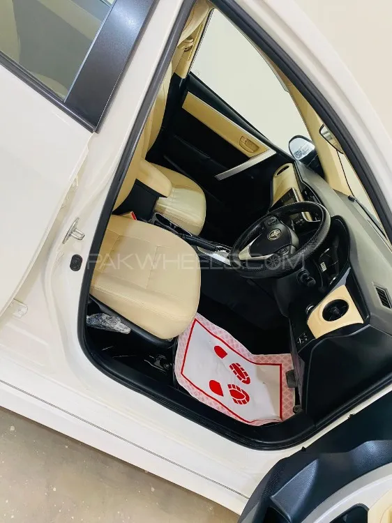 Toyota Corolla 2022 for Sale in Gujranwala Image-1
