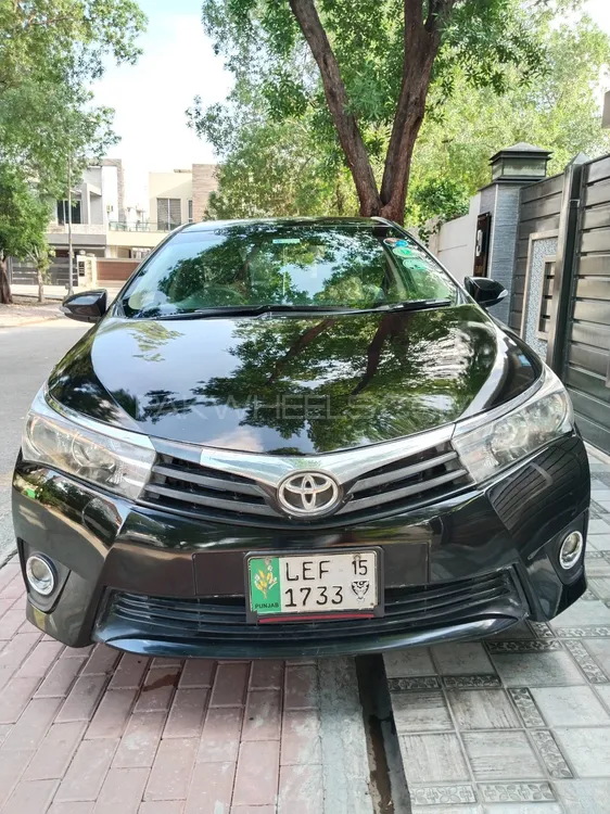 Toyota Corolla 2015 for Sale in Lahore Image-1