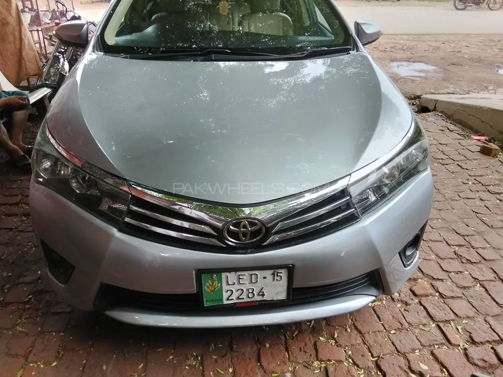 Toyota Corolla 2015 for Sale in Malakwal Image-1
