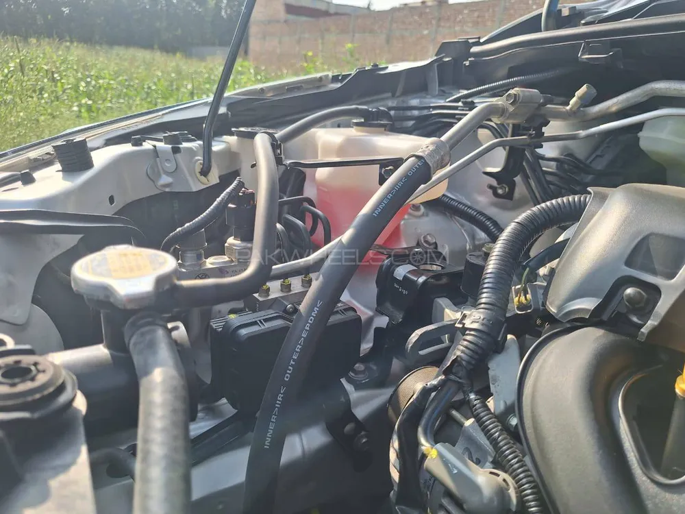Toyota Corolla 2016 for Sale in Charsadda Image-1