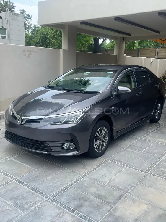Toyota Corolla 2020 for Sale in Lahore Image-1