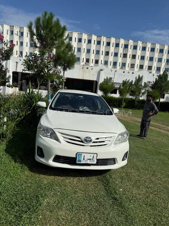 Toyota Corolla 2013 for Sale in Islamabad Image-1