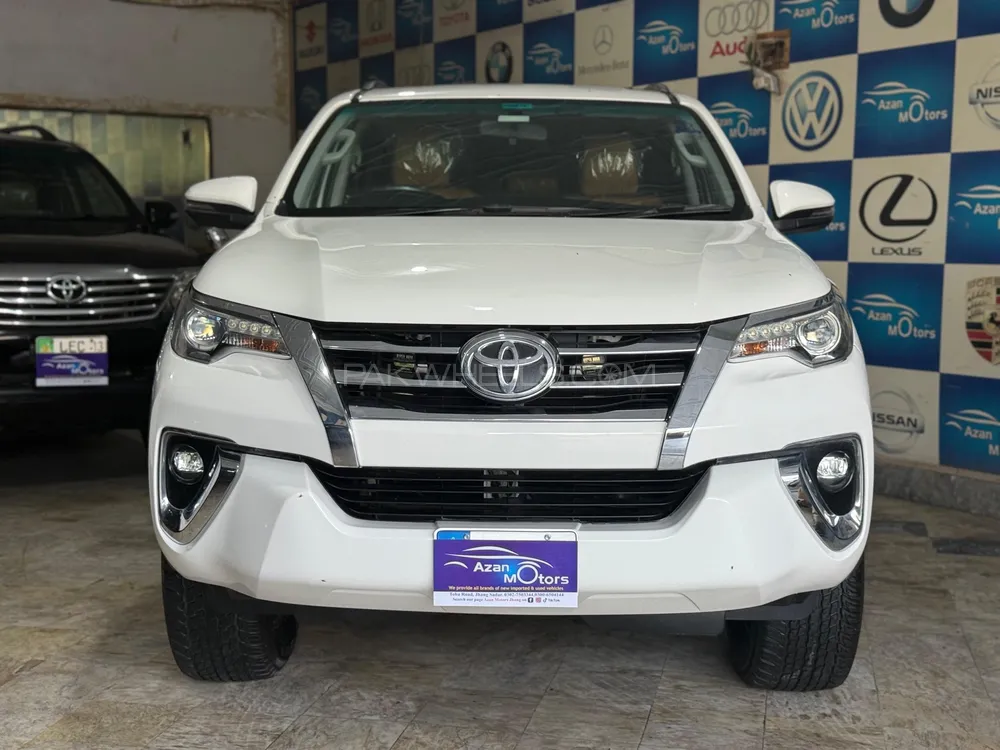Toyota Fortuner 2018 for Sale in Islamabad Image-1