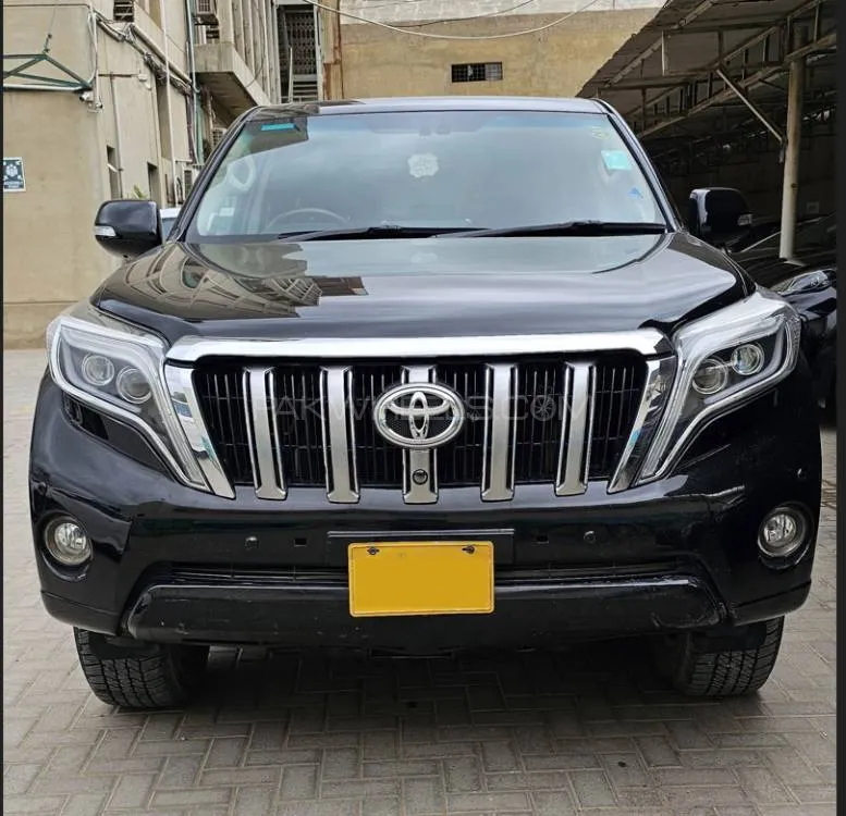 Toyota Prado 2011 for Sale in Karachi Image-1