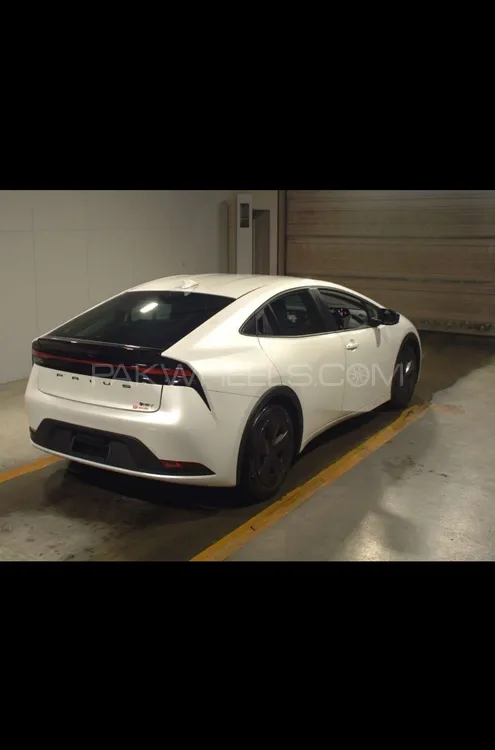 Toyota Prius 2023 for Sale in Attock Image-1