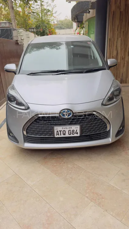 Toyota Sienta 2019 for Sale in Islamabad Image-1
