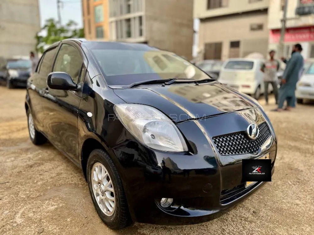 Toyota Vitz 2005 for Sale in Karachi Image-1