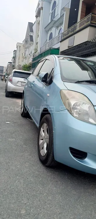 Toyota Vitz 2012 for Sale in Lahore Image-1
