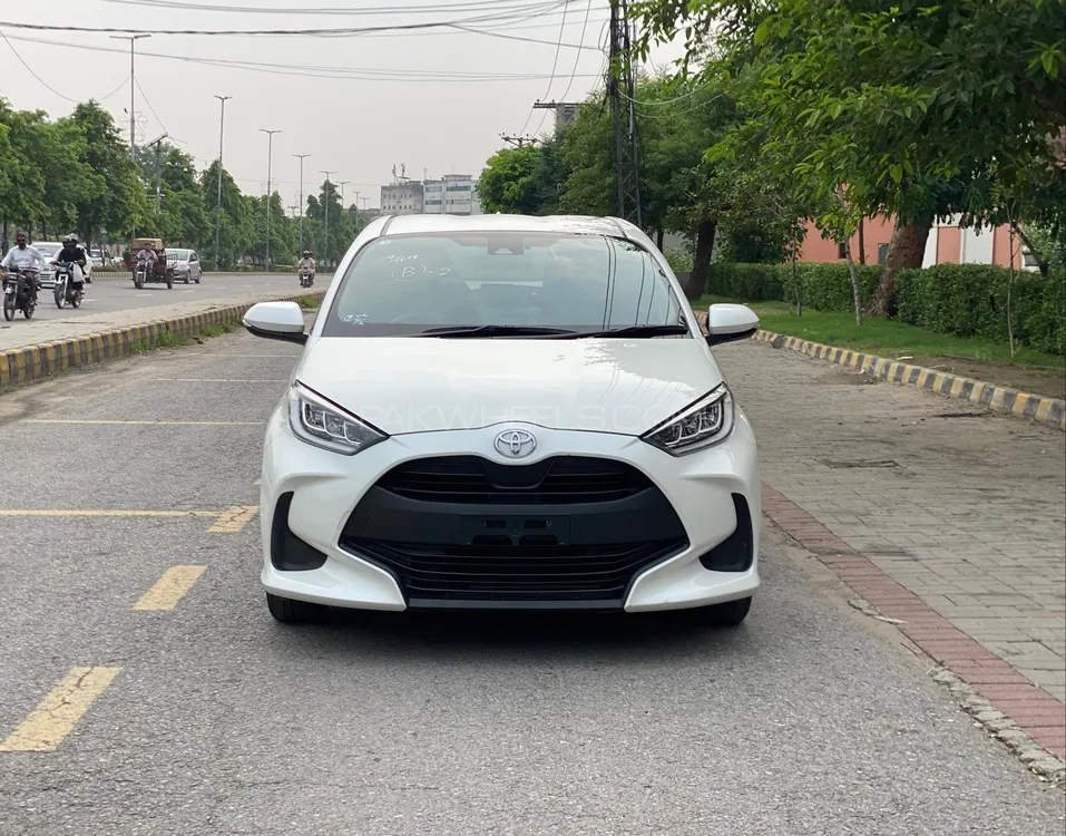 Toyota Yaris Hatchback 2022 for Sale in Lahore Image-1