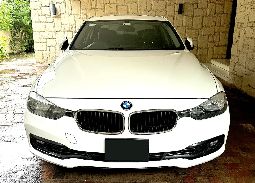BMW 3 Series 2017 for Sale in Lahore Image-1