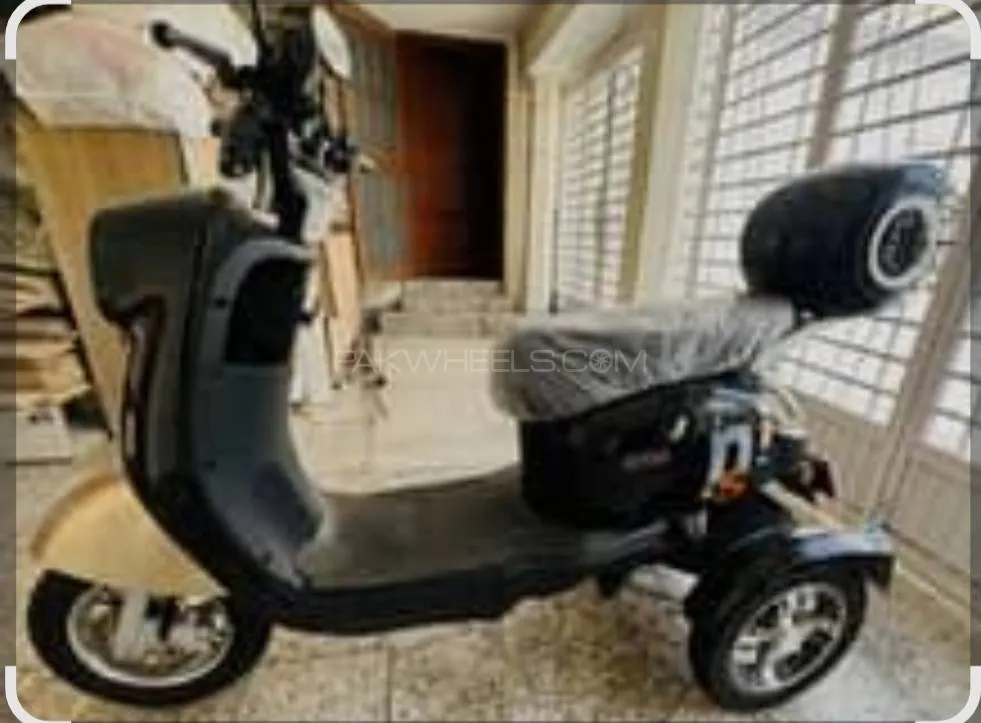 Evee C1 2025 for Sale Image-1